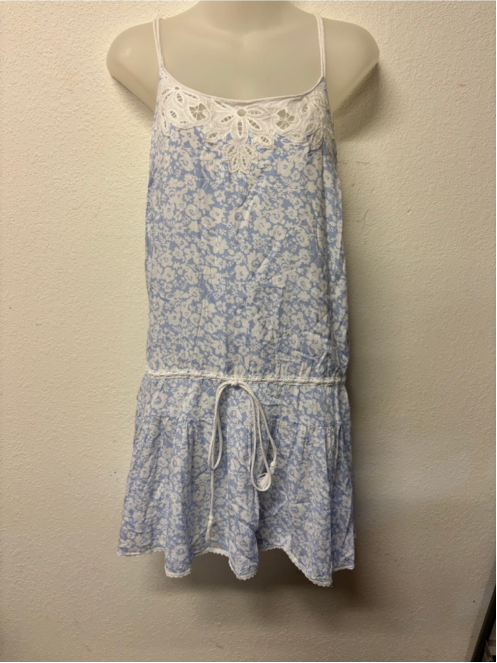 Y2K American Eagle Blue White Floral Drop waist Mini Dress Size 10 sundress